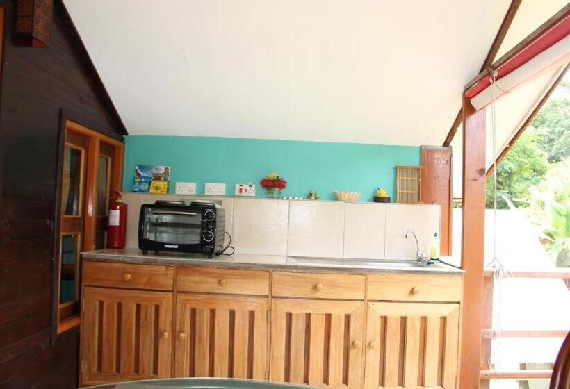 پانسیون Belle Des Iles