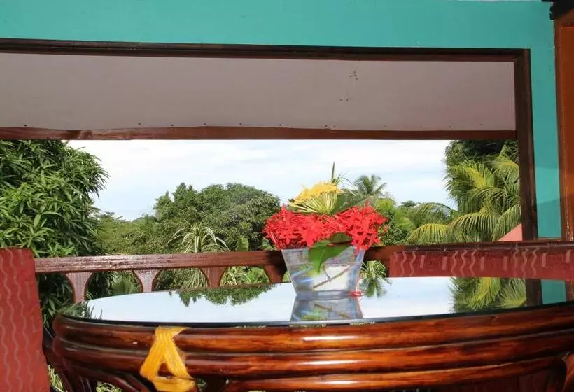 پانسیون Belle Des Iles