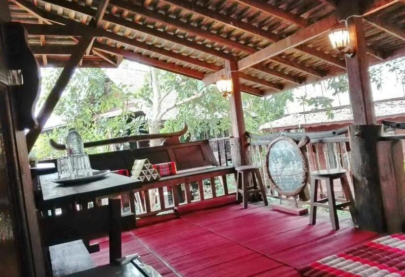 펜션 Kad Sala Lanna Cultural Homestay