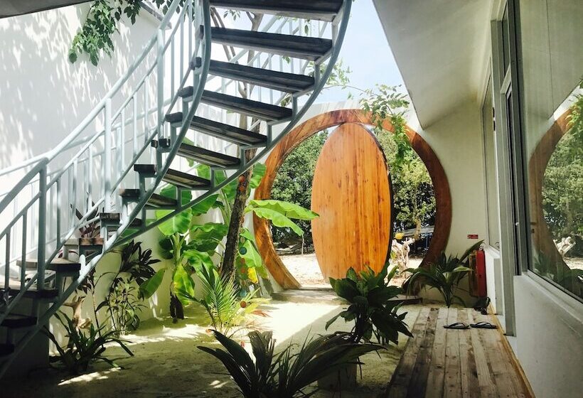 Pensió Noovilu Suites Maldives