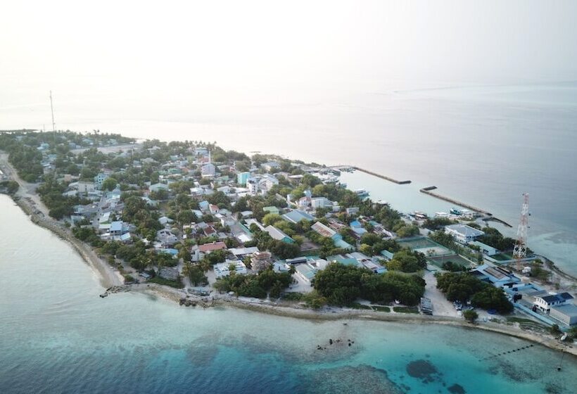 Pensió Noovilu Suites Maldives