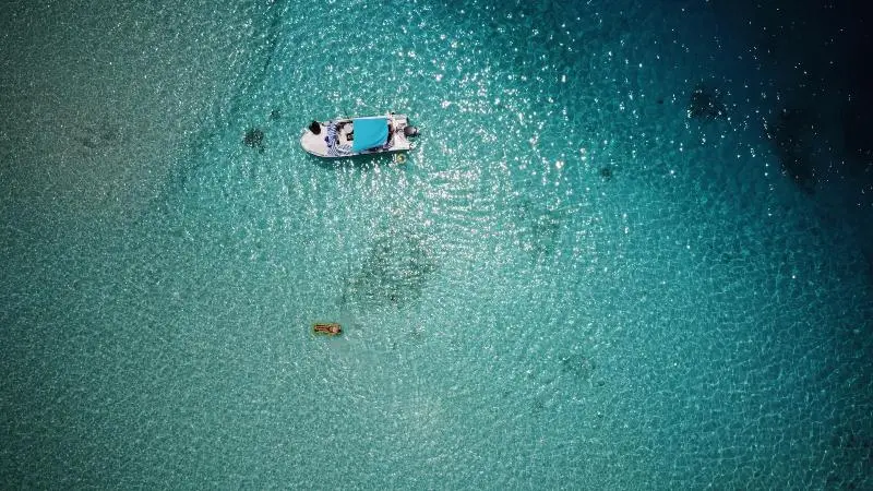 پانسیون Noovilu Suites Maldives