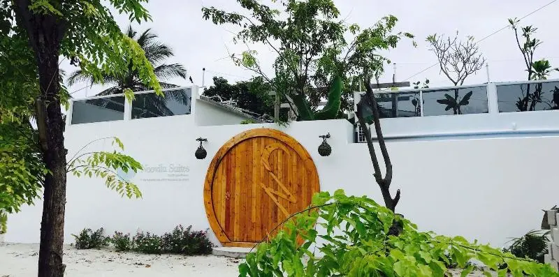 پانسیون Noovilu Suites Maldives