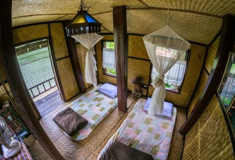 פנסיון Oeychandha Villa