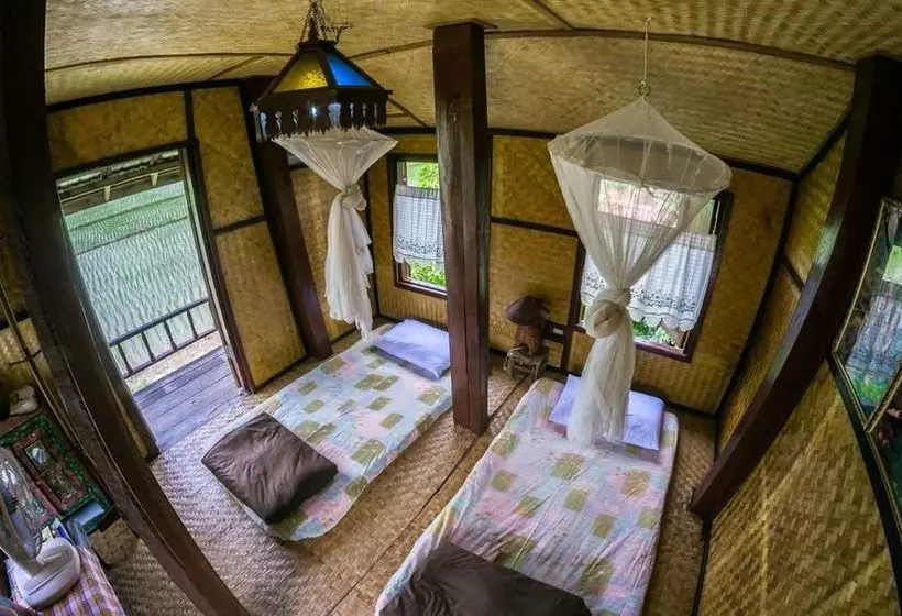 Majatalo Oeychandha Villa