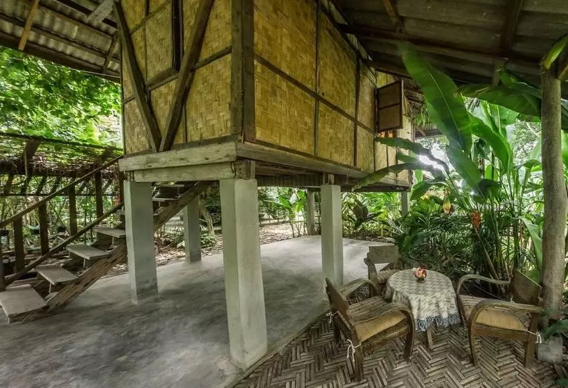 Majatalo Oeychandha Villa