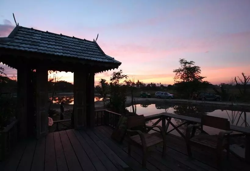 Majatalo Oeychandha Villa