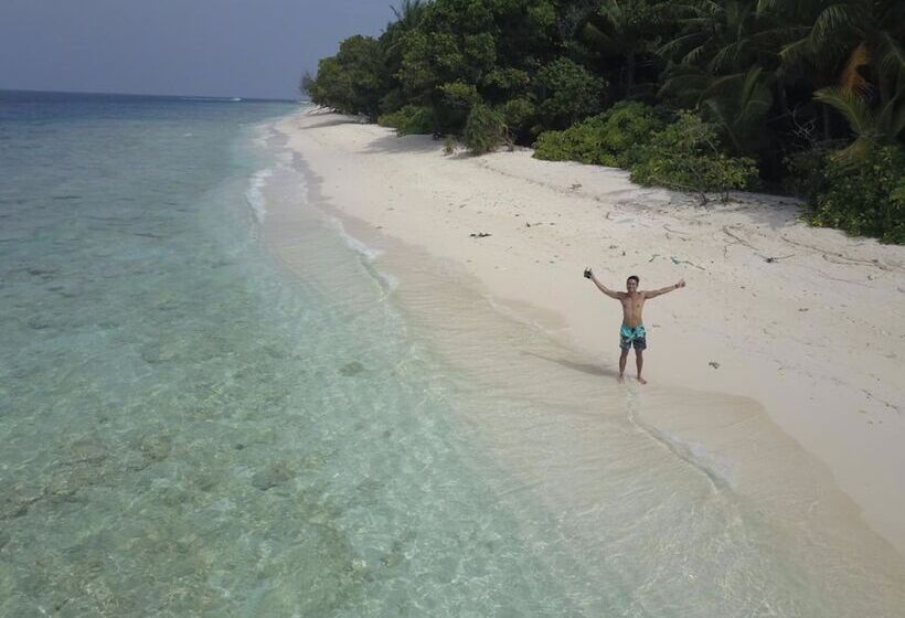 پانسیون Summer Shade Maldives