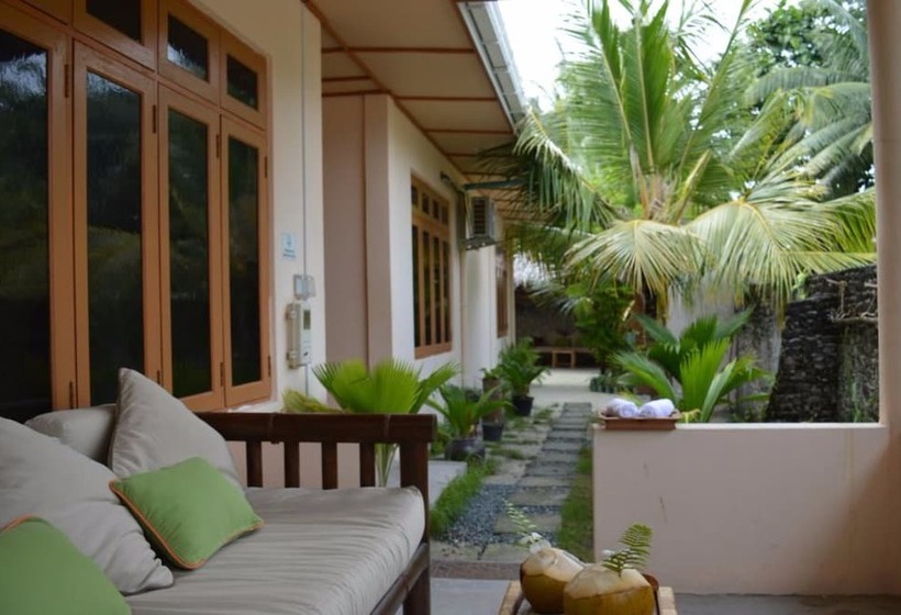 پانسیون Summer Shade Maldives