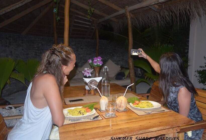 پانسیون Summer Shade Maldives