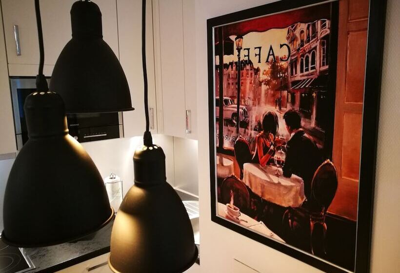 Shs Suite Home Sweet Strassen Iii