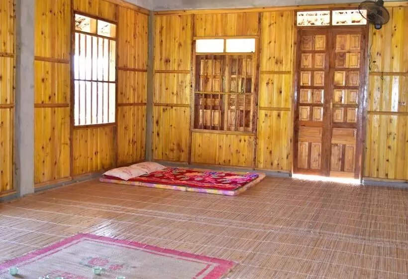 Thong Nguyen Homestay   Hostel