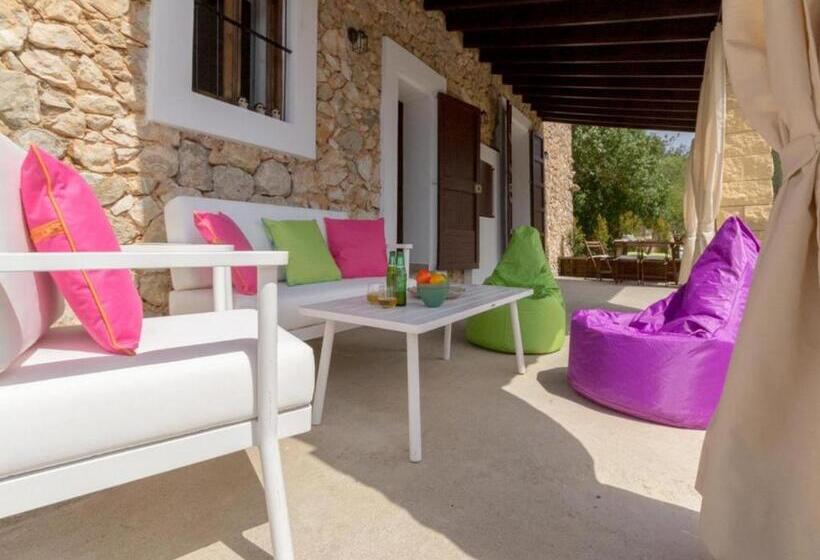 Típica Casa Rural Ibicenca Con Piscina Privada!