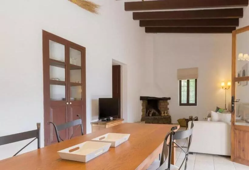 Típica Casa Rural Ibicenca Con Piscina Privada!