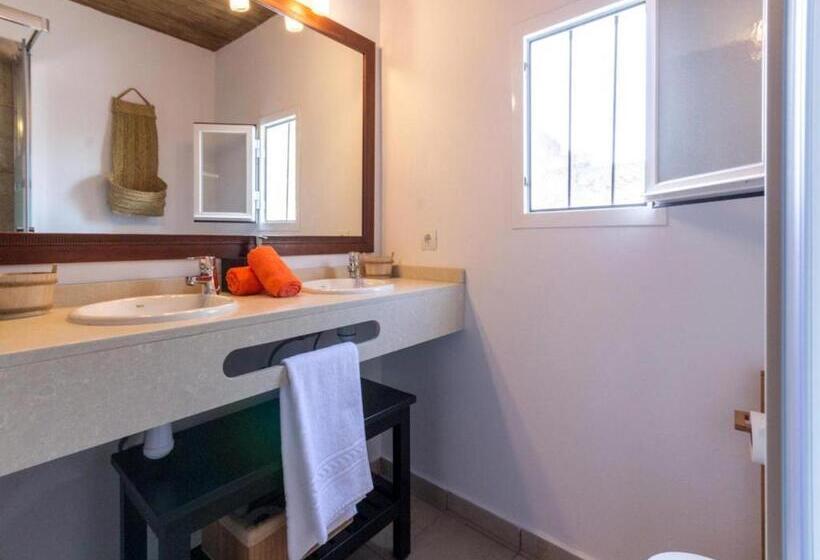 Típica Casa Rural Ibicenca Con Piscina Privada!