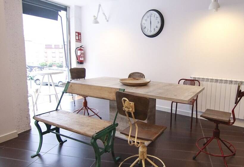 هاستل Enjoy Santander