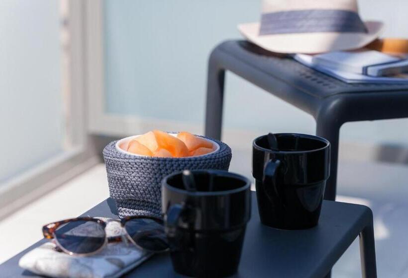 Azur Hotel By St Hotels