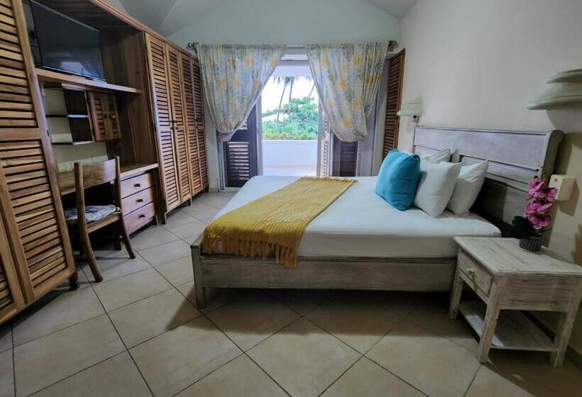 Es Josefina Las Terrenas