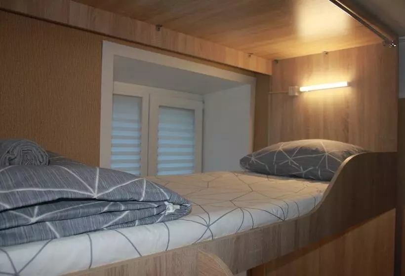 Game Hostel