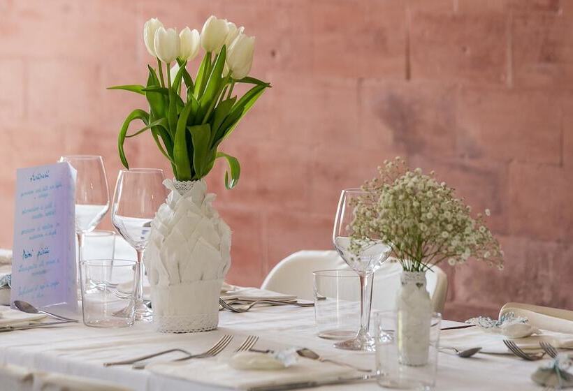 ホテル Agriturismo Ponterosa