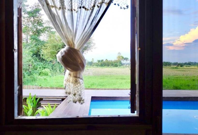 ホテル Lanna House Lanna Hut Chiangmai