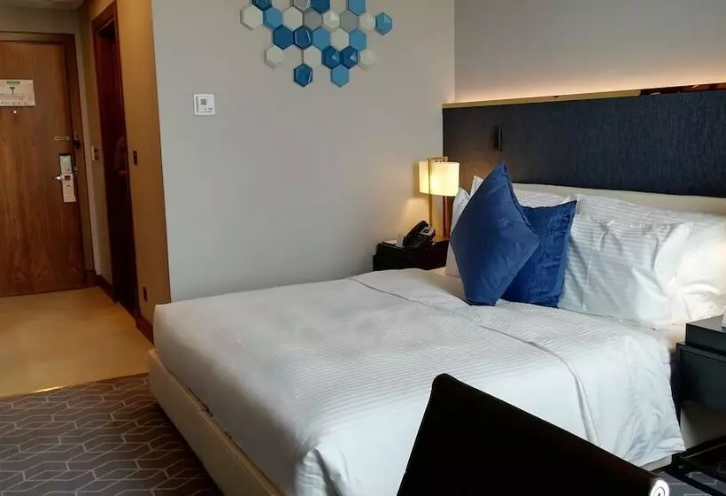 Hotelli Millennium Madinah Airport