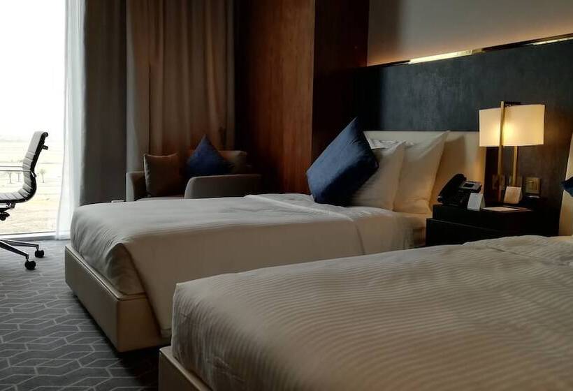 هتل Millennium Madinah Airport