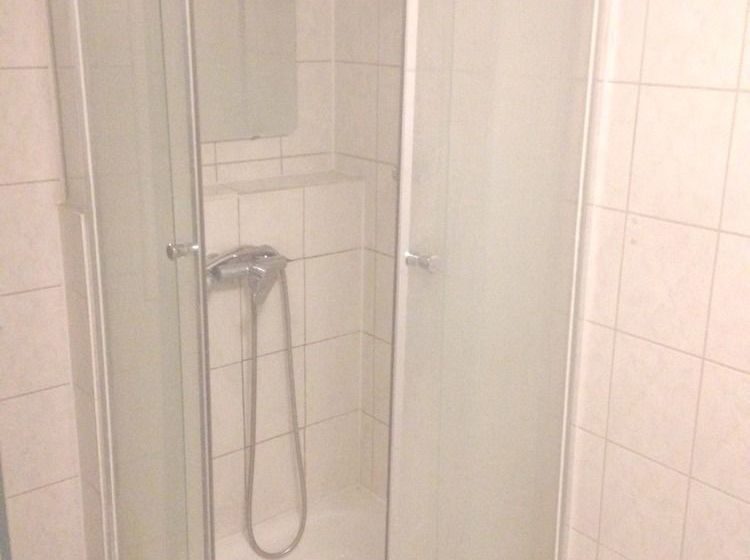 ホテル Pension Günding