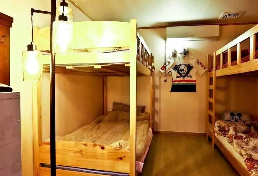 ホテル Pirate Ship Pension