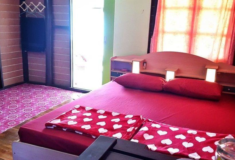 호텔 Rungarpaporn Homestay