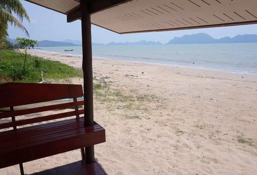 Hotelli Rungarpaporn Homestay