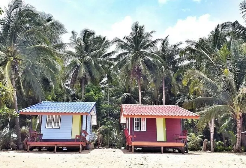 Hotelli Rungarpaporn Homestay