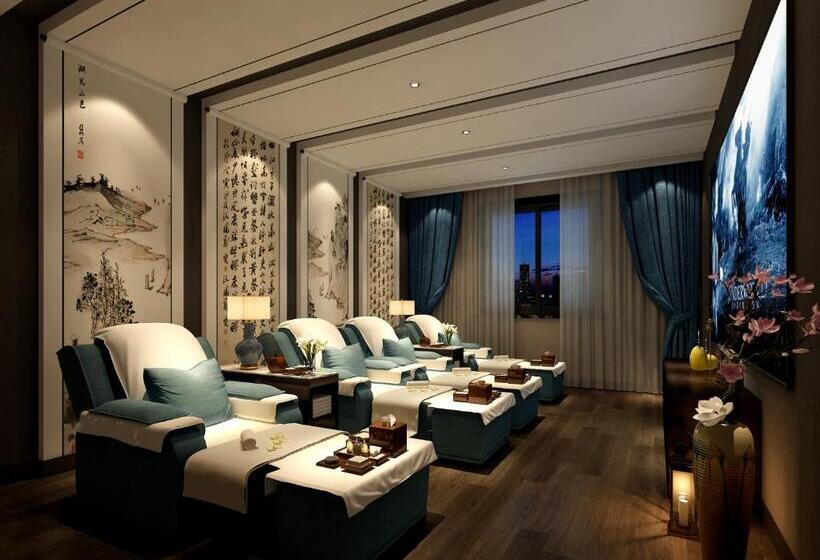 Lin Yin Holiday Hotel(pudong Airport)