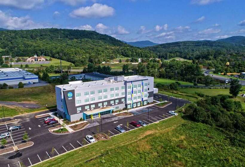 Hotel Tru By Hilton Roanoke Hollins