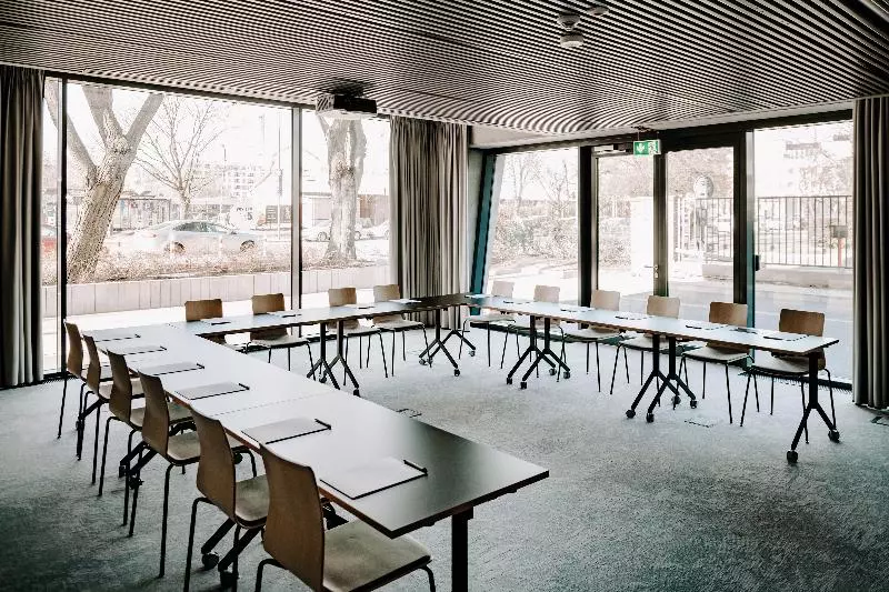 ホテル Vienna House By Wyndham Mokotow Warsaw