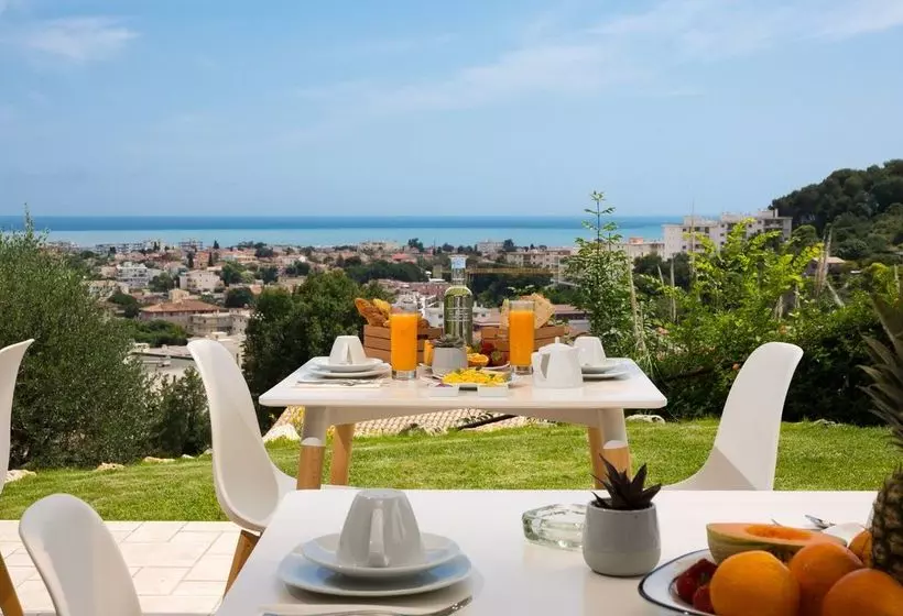 Villa Bagheera