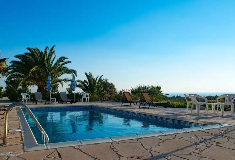 Hermes Villa
