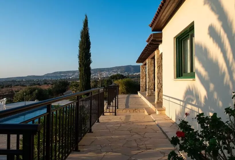 Hermes Villa