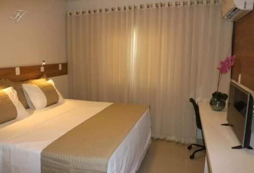 Hotelli Bristol Aline