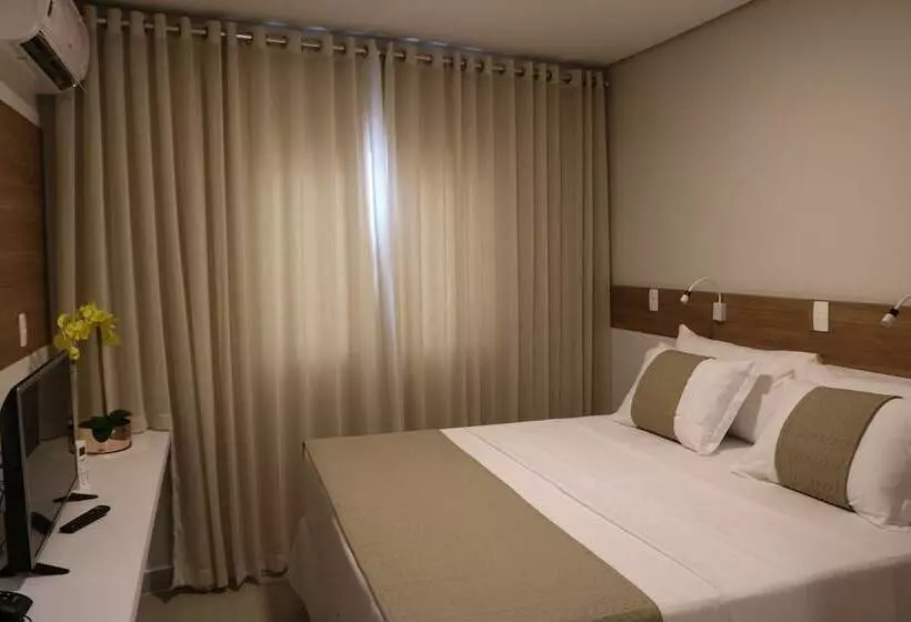 Hotelli Bristol Aline