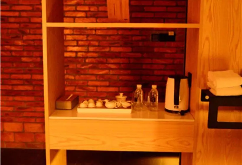 هتل Colour Inn Jiang Xi Zhang Shu Branch