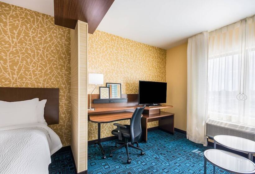 בית מלון כפרי Fairfield Inn & Suites By Marriott Chickasha