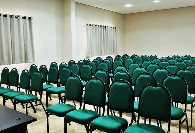 Hotel Fazenda Pirâmides