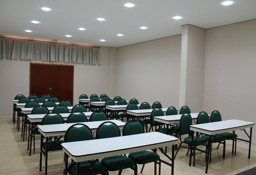 Hotel Fazenda Pirâmides