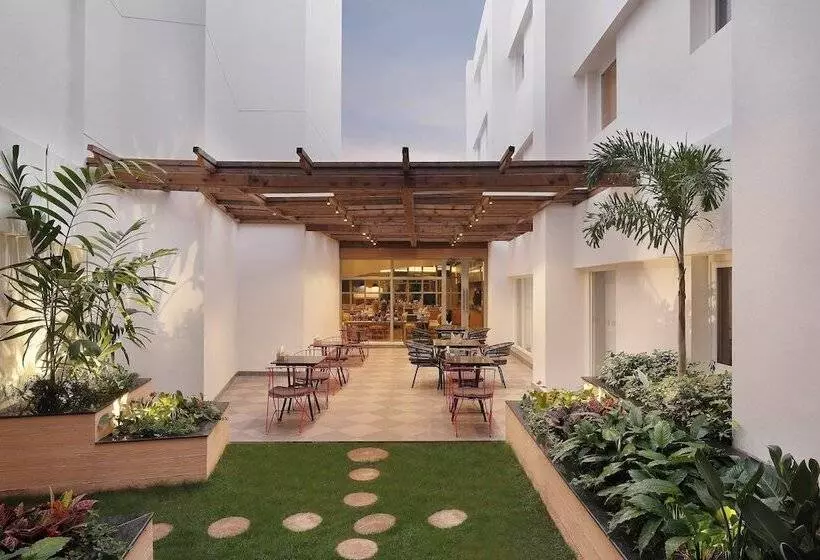 Hotelli Holiday Inn Express Bengaluru Yeshwantpur, An Ihg