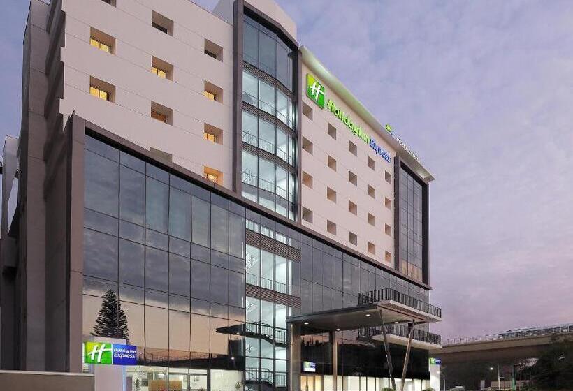 فندق Holiday Inn Express Bengaluru Yeshwantpur, An Ihg