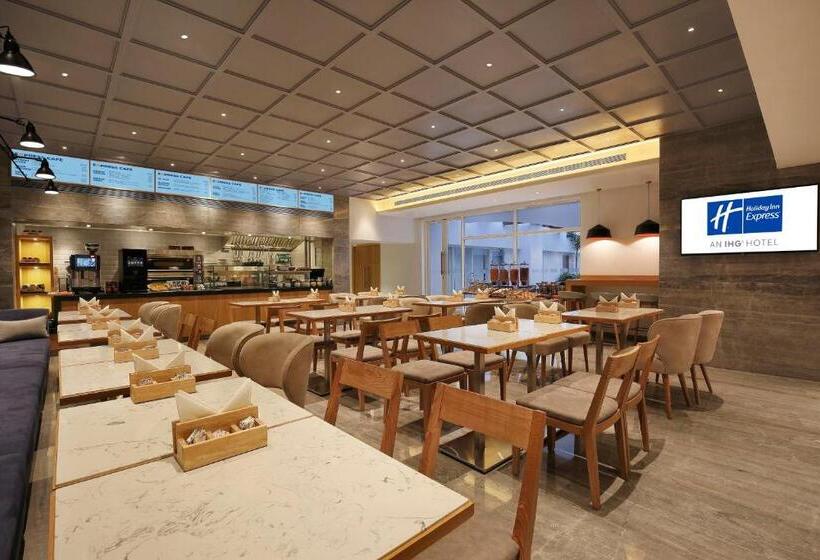 فندق Holiday Inn Express Bengaluru Yeshwantpur, An Ihg