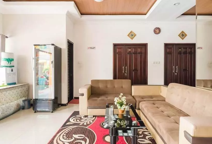 Hotelli Reddoorz Syariah @ Jalan Simpang Gajayana