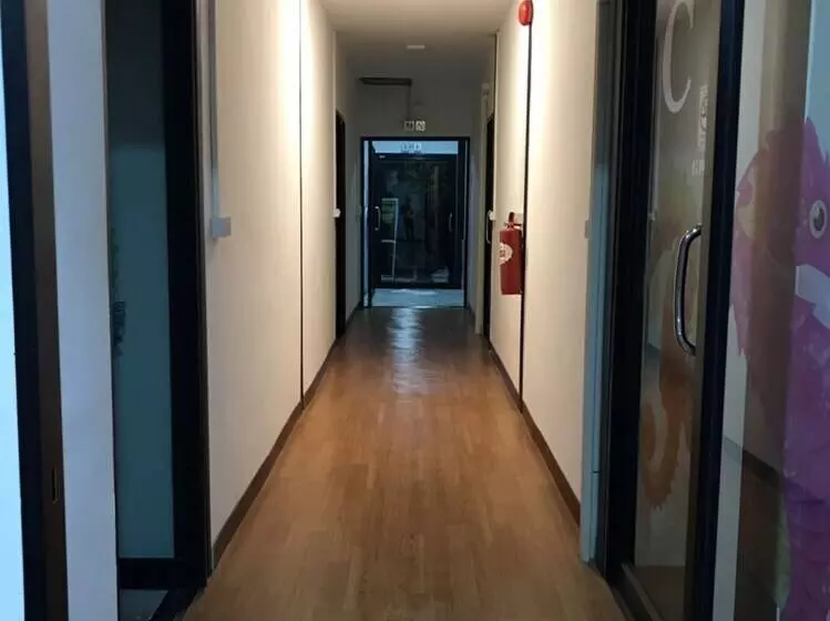 هتل Seahorse Lipe Hostel