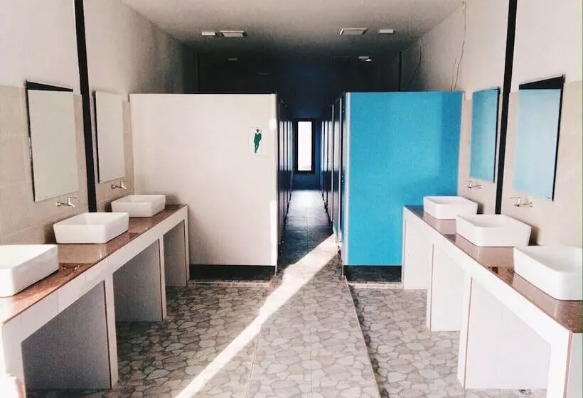 هتل Seahorse Lipe Hostel